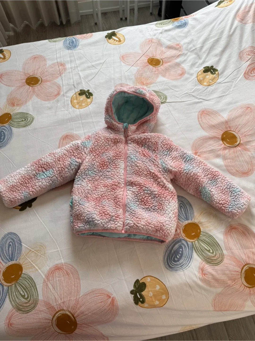 Girls Pink Sherpa Hooded Jacket - Size S (6)