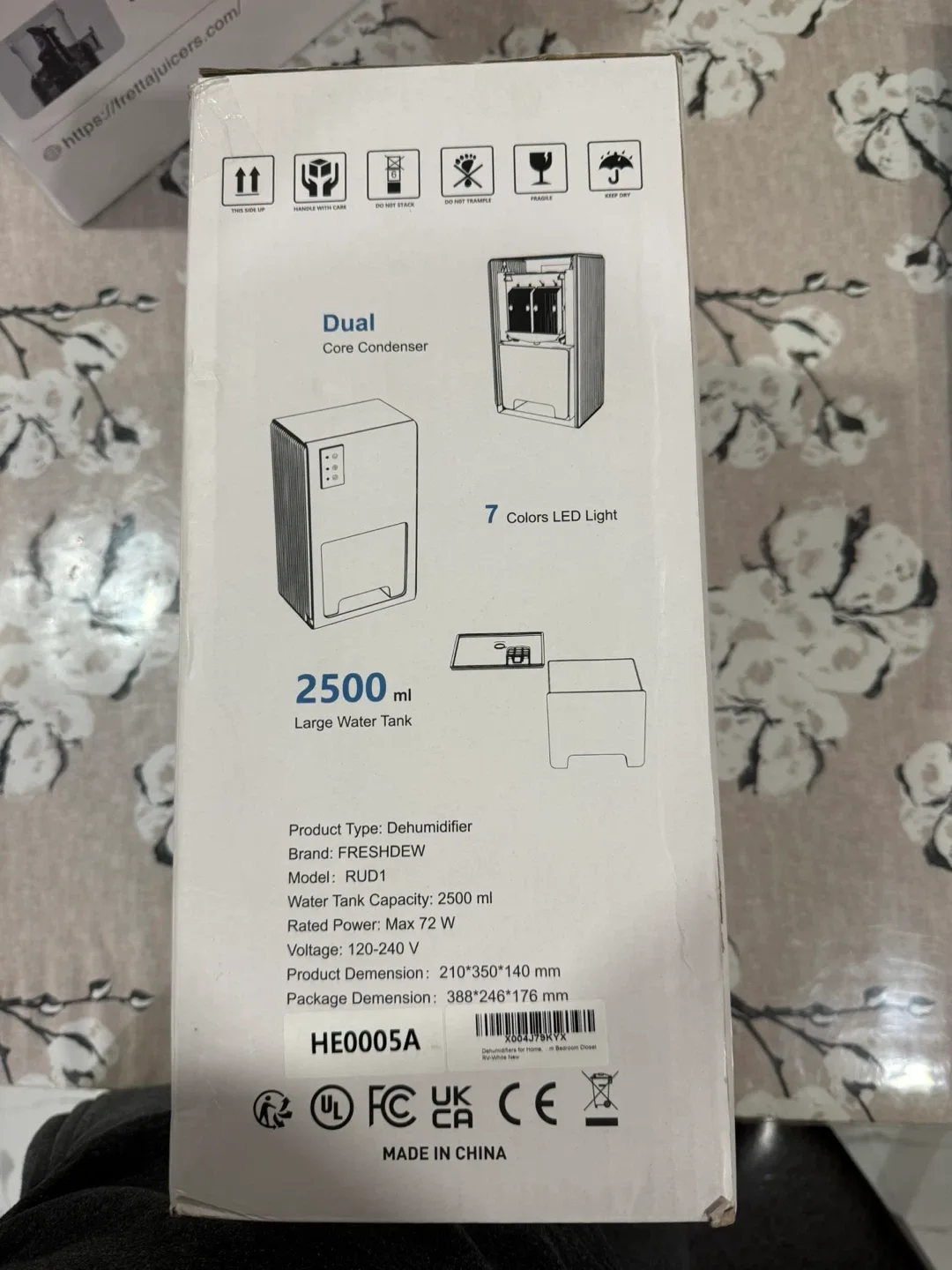 FRESHDEW RUD1 Dehumidifier for Bedroom - Like New! image indicator(3)