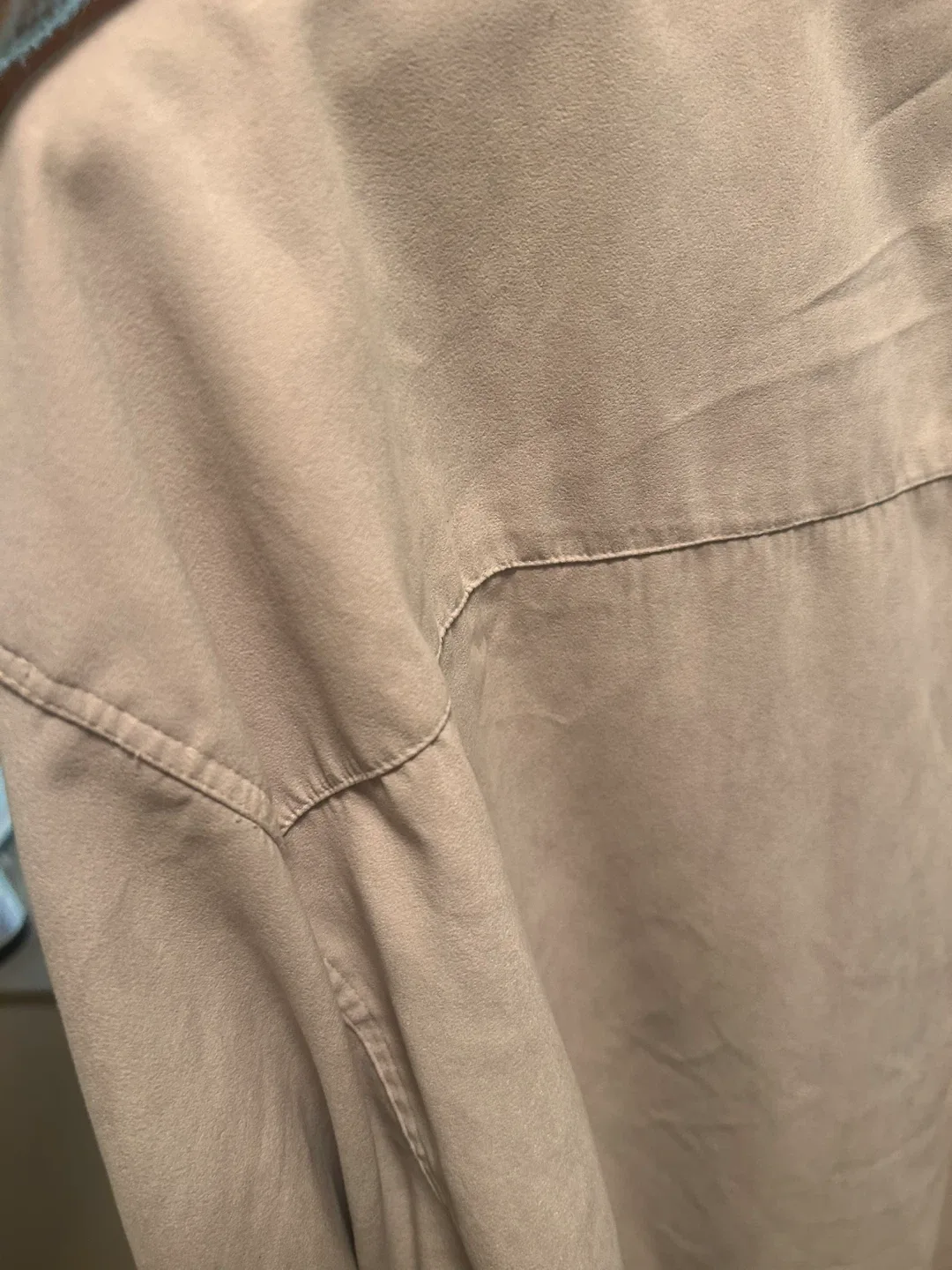 Lot of 2 MENs Firethorn and Vanderbilt XXL Button Up Shirts image indicator(5)