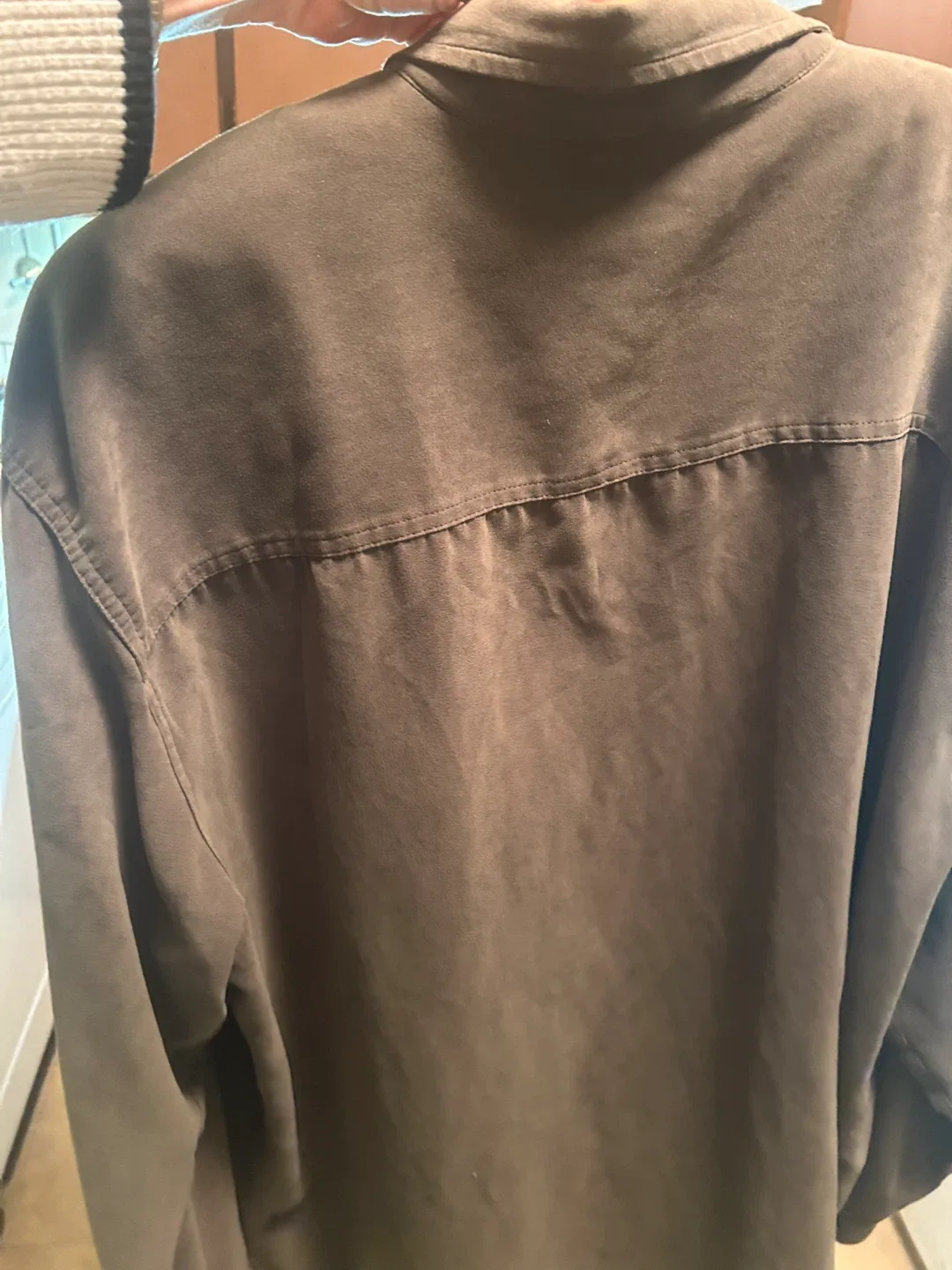 Lot of 2 MENs Firethorn and Vanderbilt XXL Button Up Shirts image indicator(8)