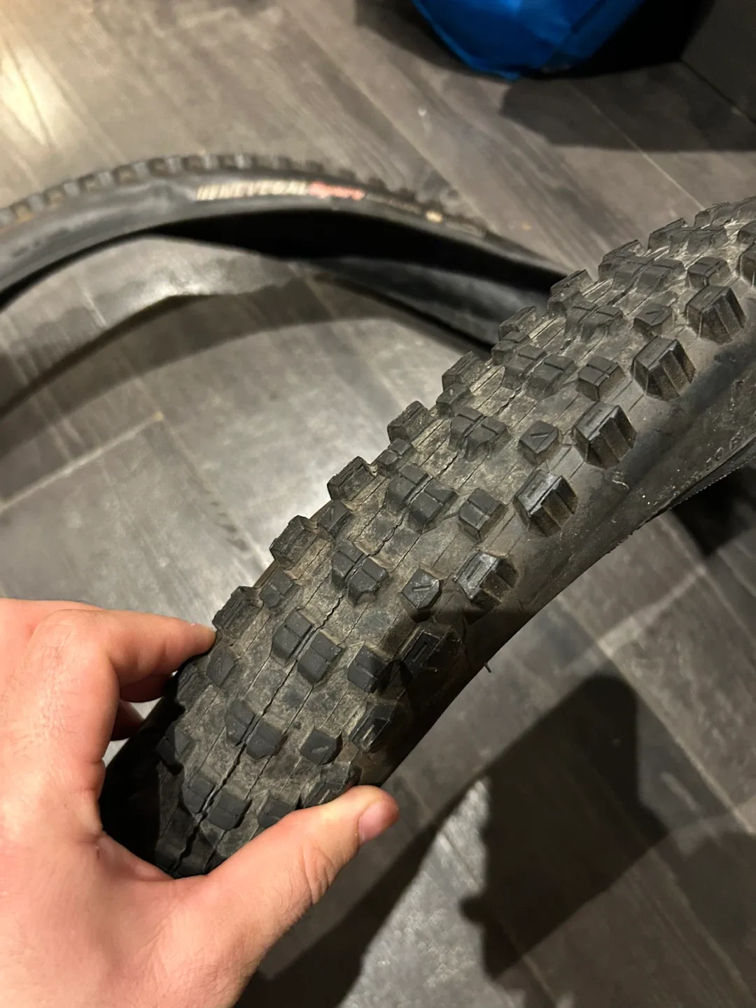 Kenda Nevegal 29x2.2 700x55 image indicator(4)