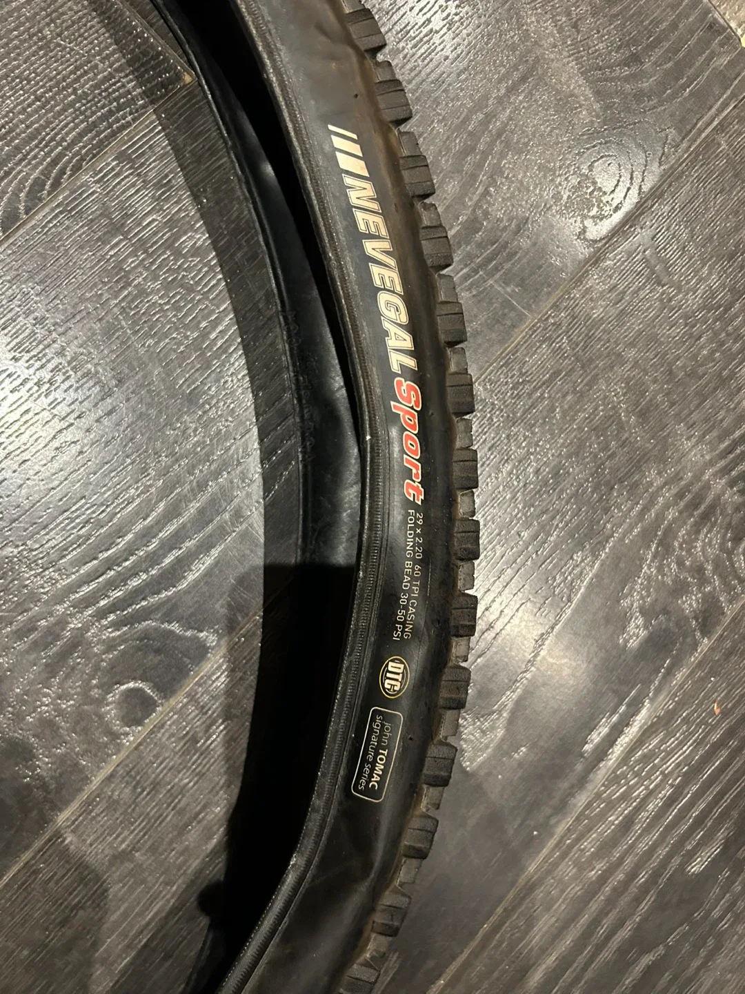 Kenda Nevegal 29x2.2 700x55 image indicator(2)