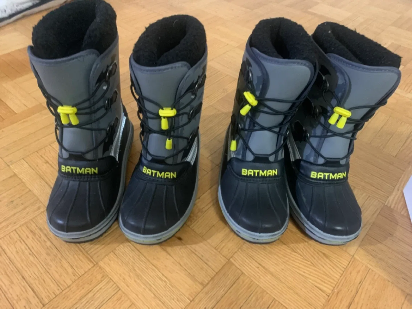 Batman Kids Winter Boots - Size 3 image indicator(3)