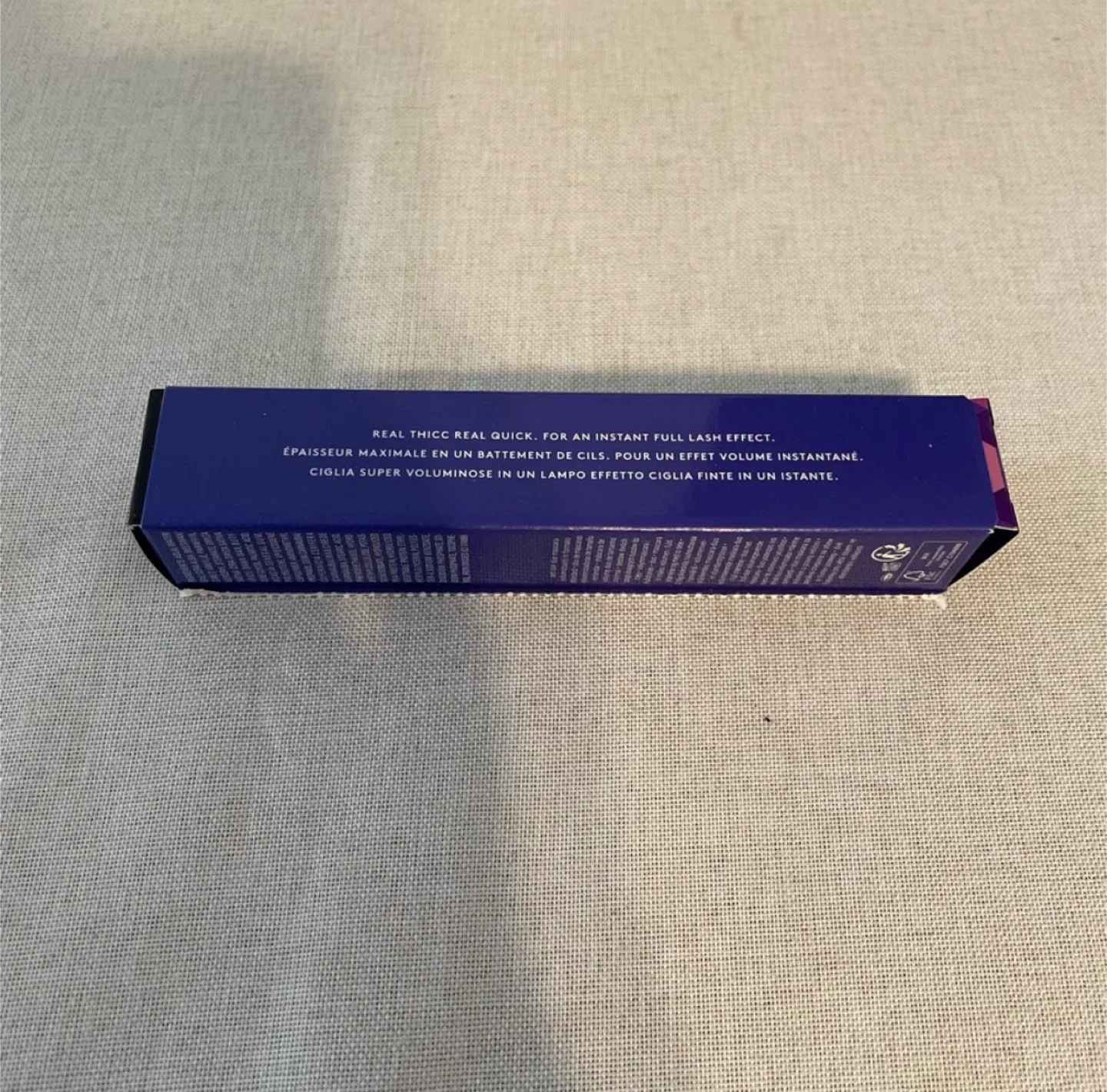 Fenty Beauty Hella Thicc Volumizing Mascara - Black image indicator(2)