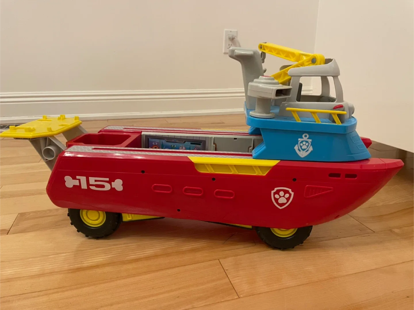 Paw Patrol Truck, Firetruck, Sea Patroller Lot image indicator(2)