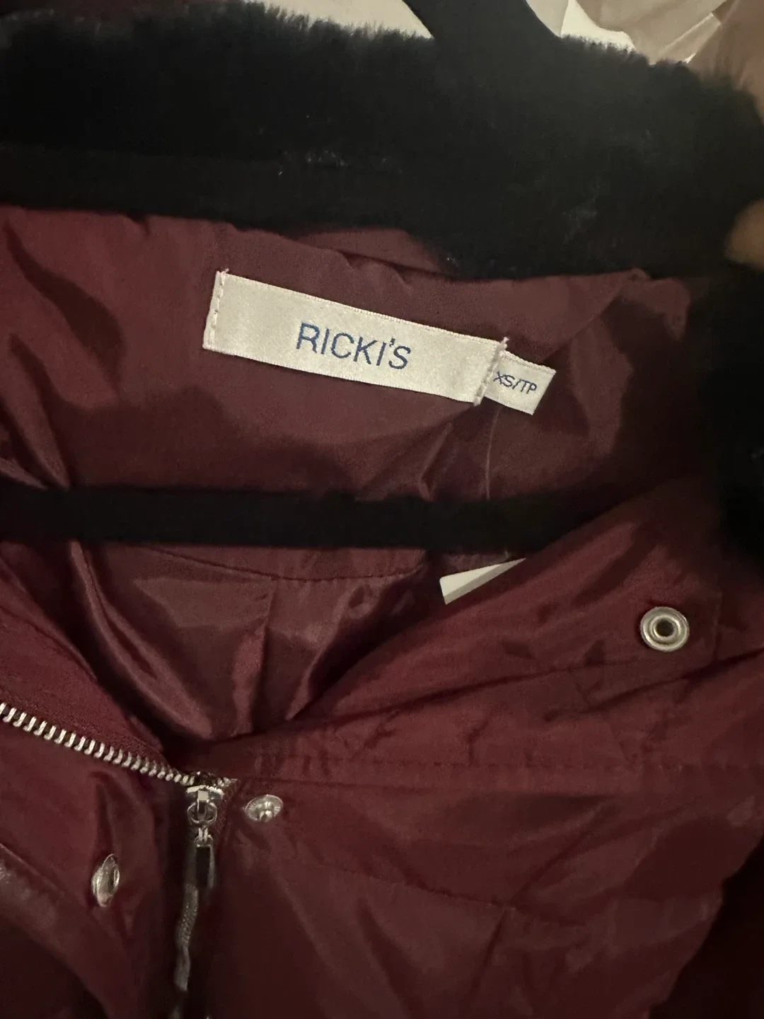 Ricki's XS Burgundy Winter Coat image indicator(2)