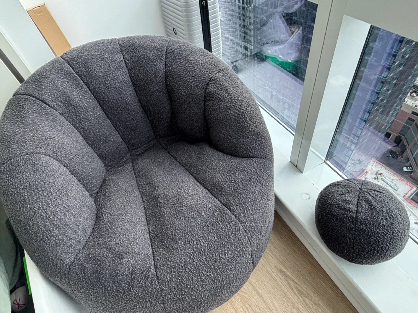 Stylish Gray Accent Chair with Ottoman image indicator(2)