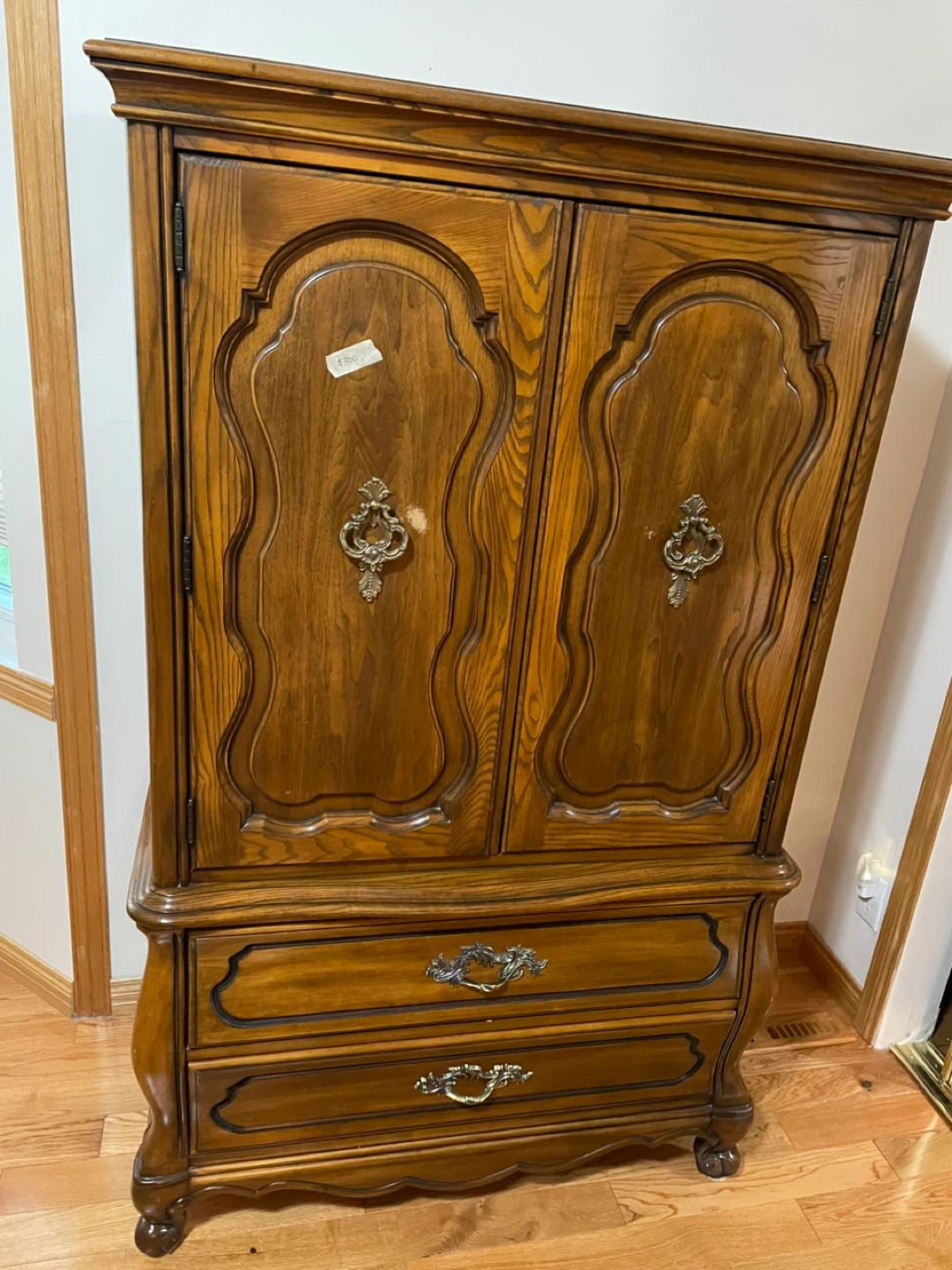 Vintage Wood Bedroom Set - Headboard, Dresser, Nightstands - photo 5