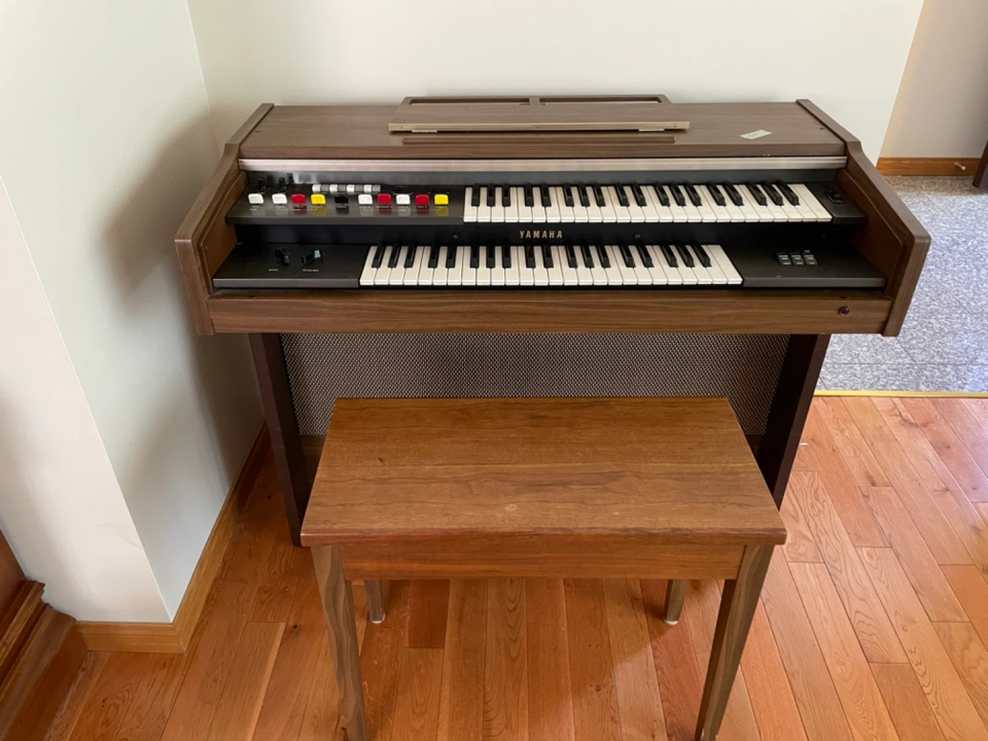 Yamaha Electone B-4BR Organ with Bench