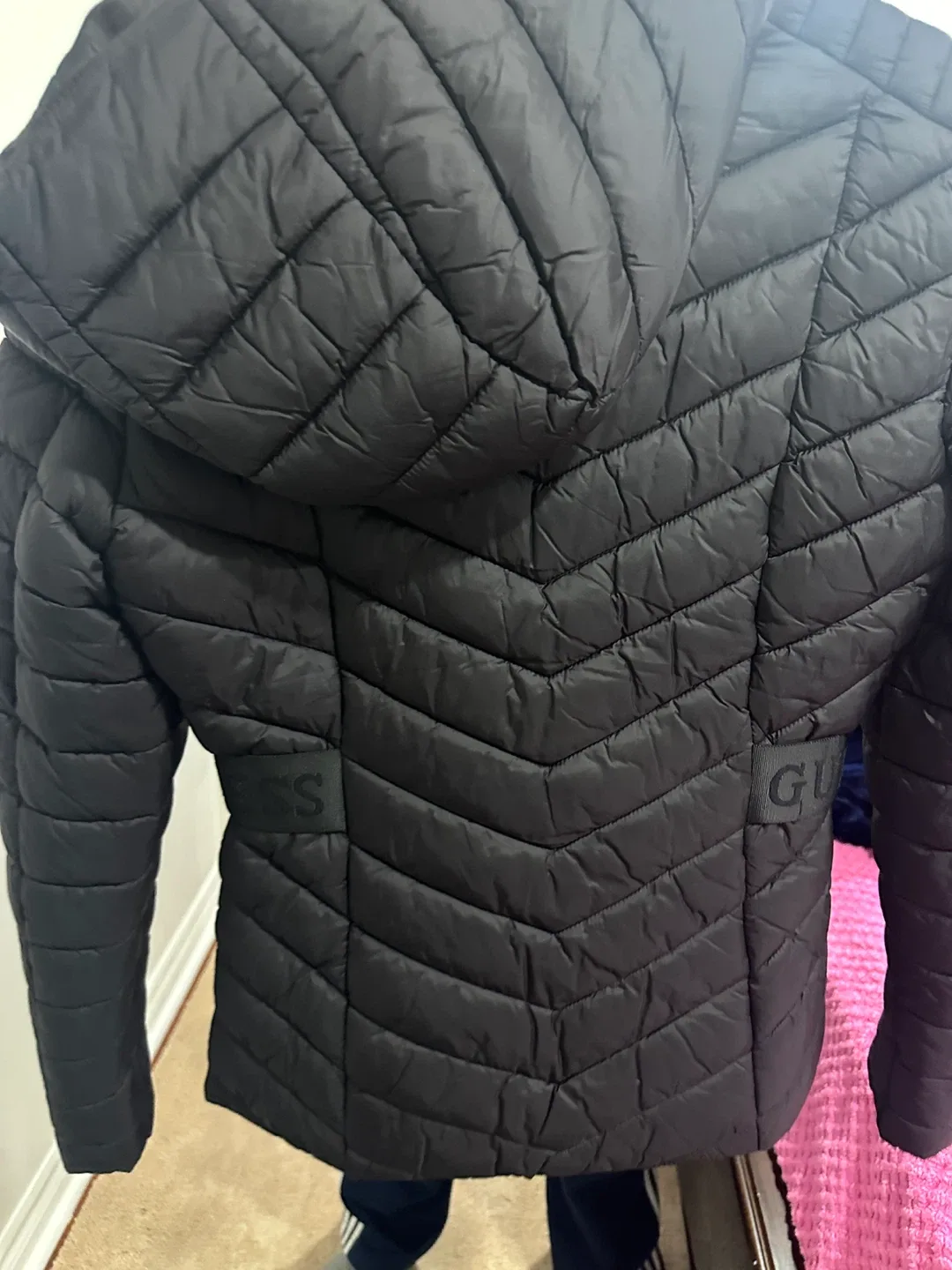 Guess Black Puffer Jacket - XS image indicator(3)