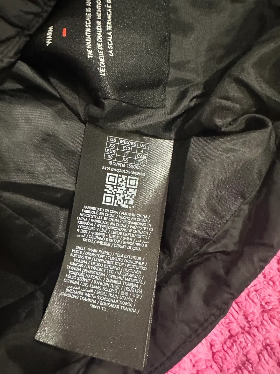 Guess Black Puffer Jacket - XS image indicator(4)