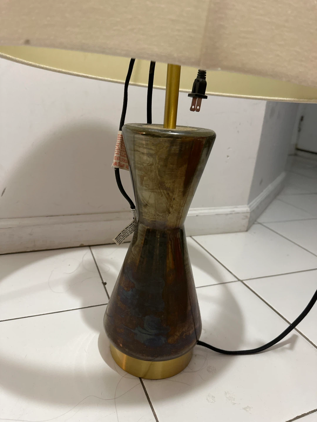 Hourglass Table Lamp - photo 2
