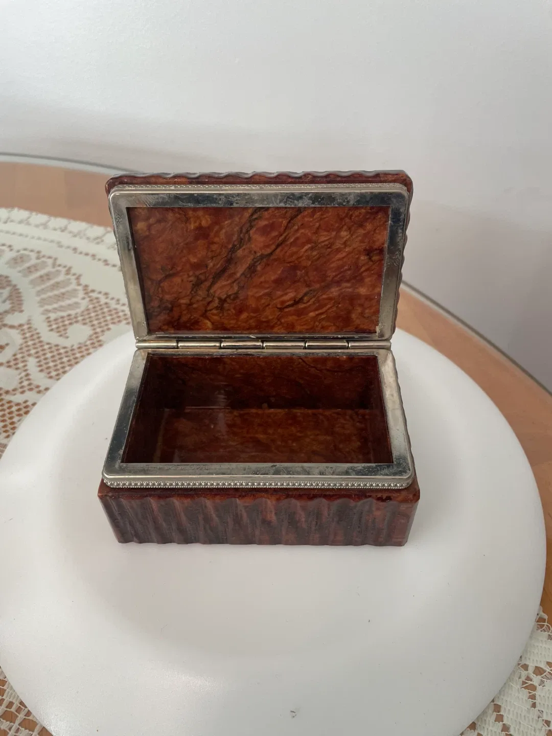 Vintage Cigarette Case Lighter & Box image indicator(5)