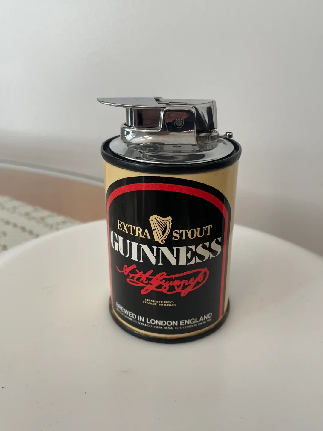 Vintage Novelty Lighters image indicator(7)