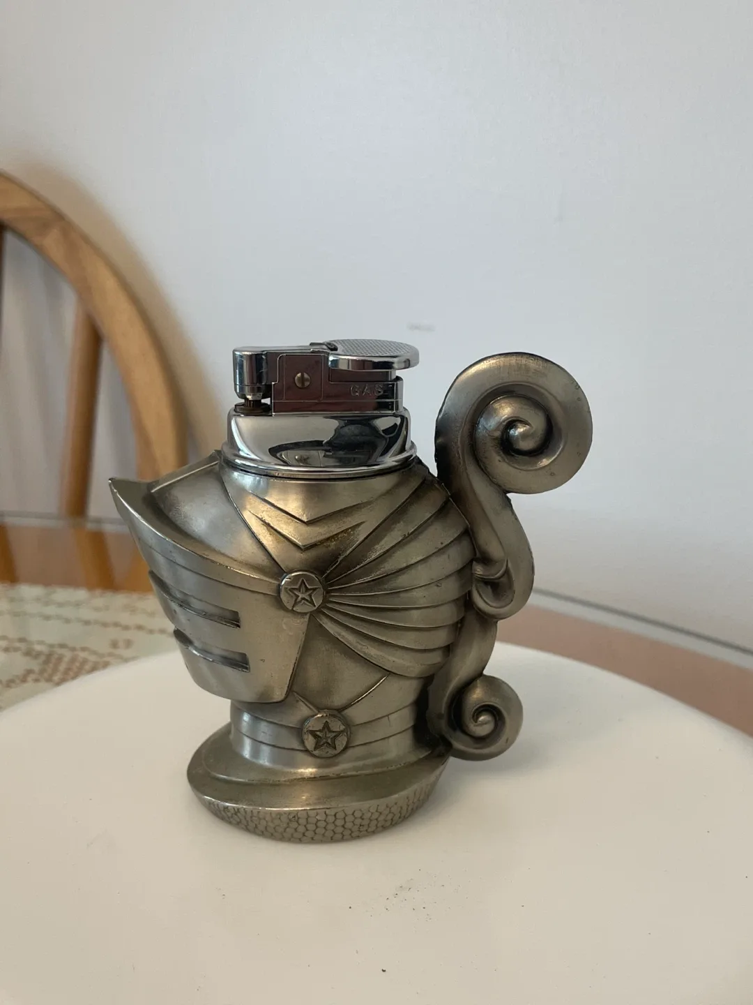 Vintage Figural Table Lighter Collection image indicator(3)