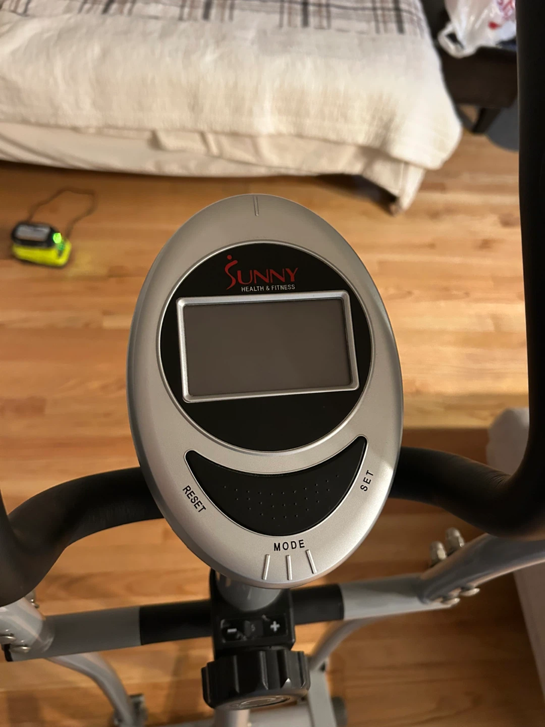 Sunny Health & Fitness Elliptical Machine - photo 2