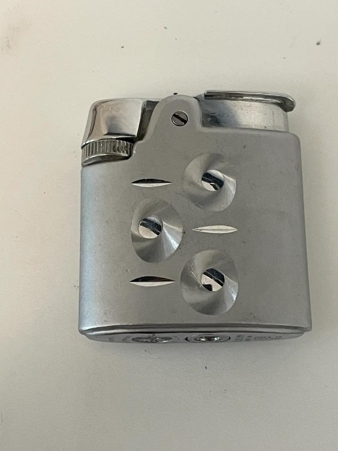 Vintage Gold Tone Lighters - 2 Unique Designs image indicator(8)