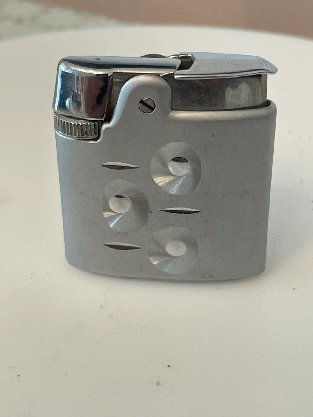 Vintage Gold Tone Lighters - 2 Unique Designs image indicator(9)