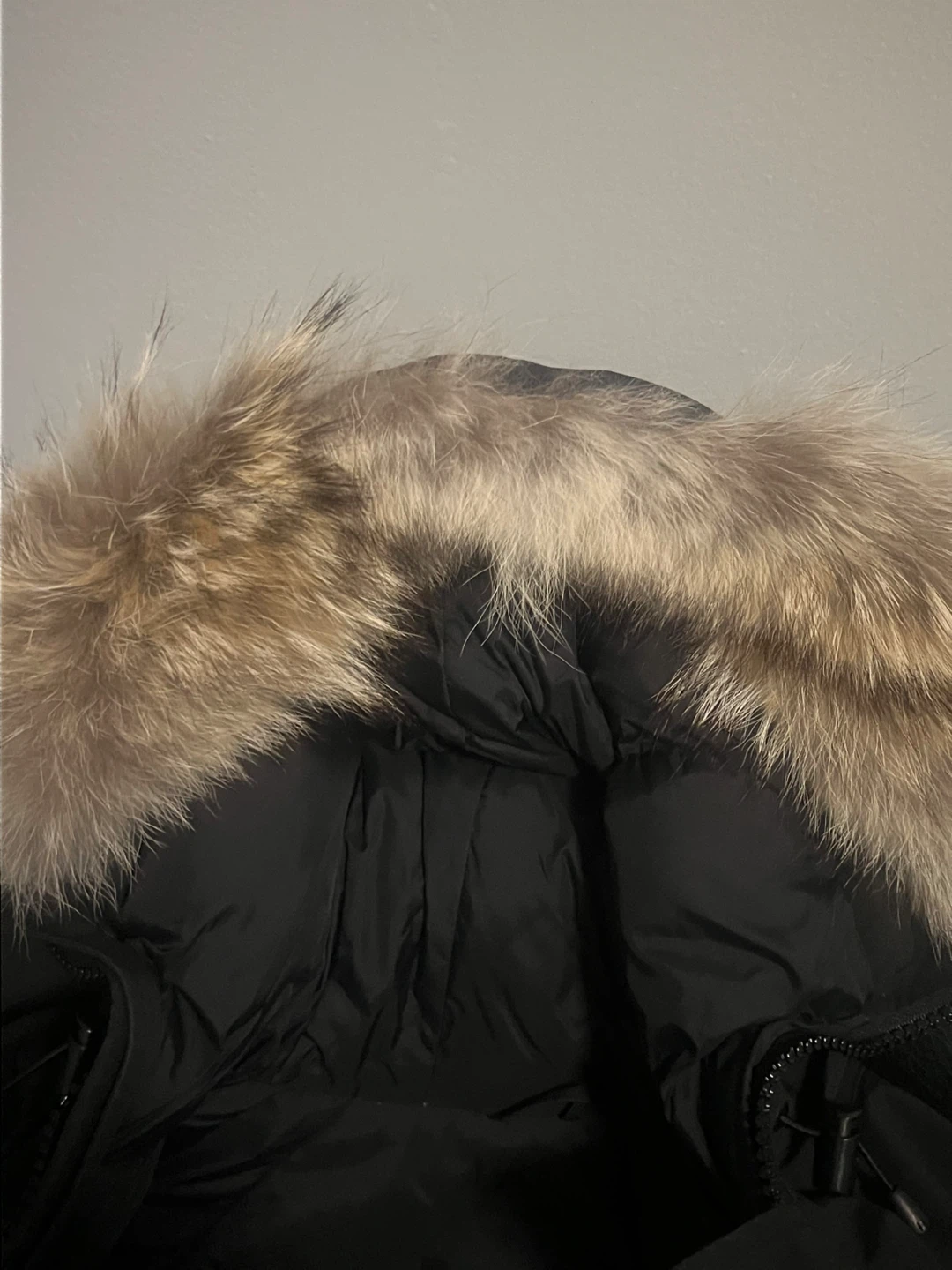 Canada Goose Bomber Jacket - Size S - photo 4