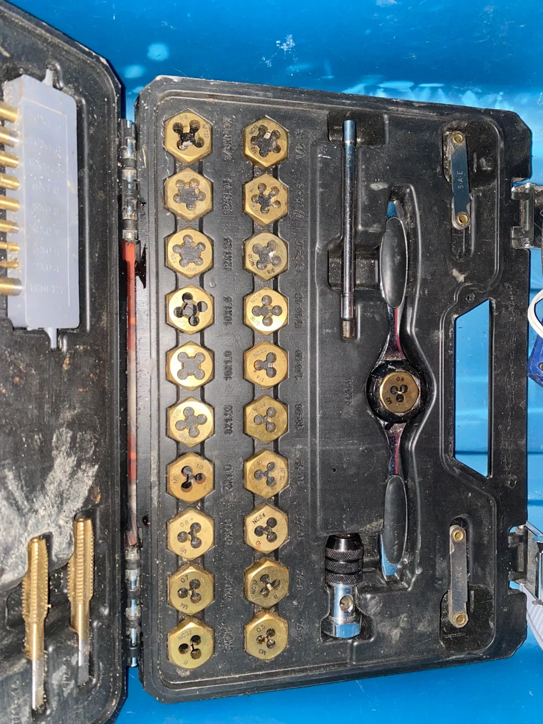 Tap and Die Set image indicator(2)