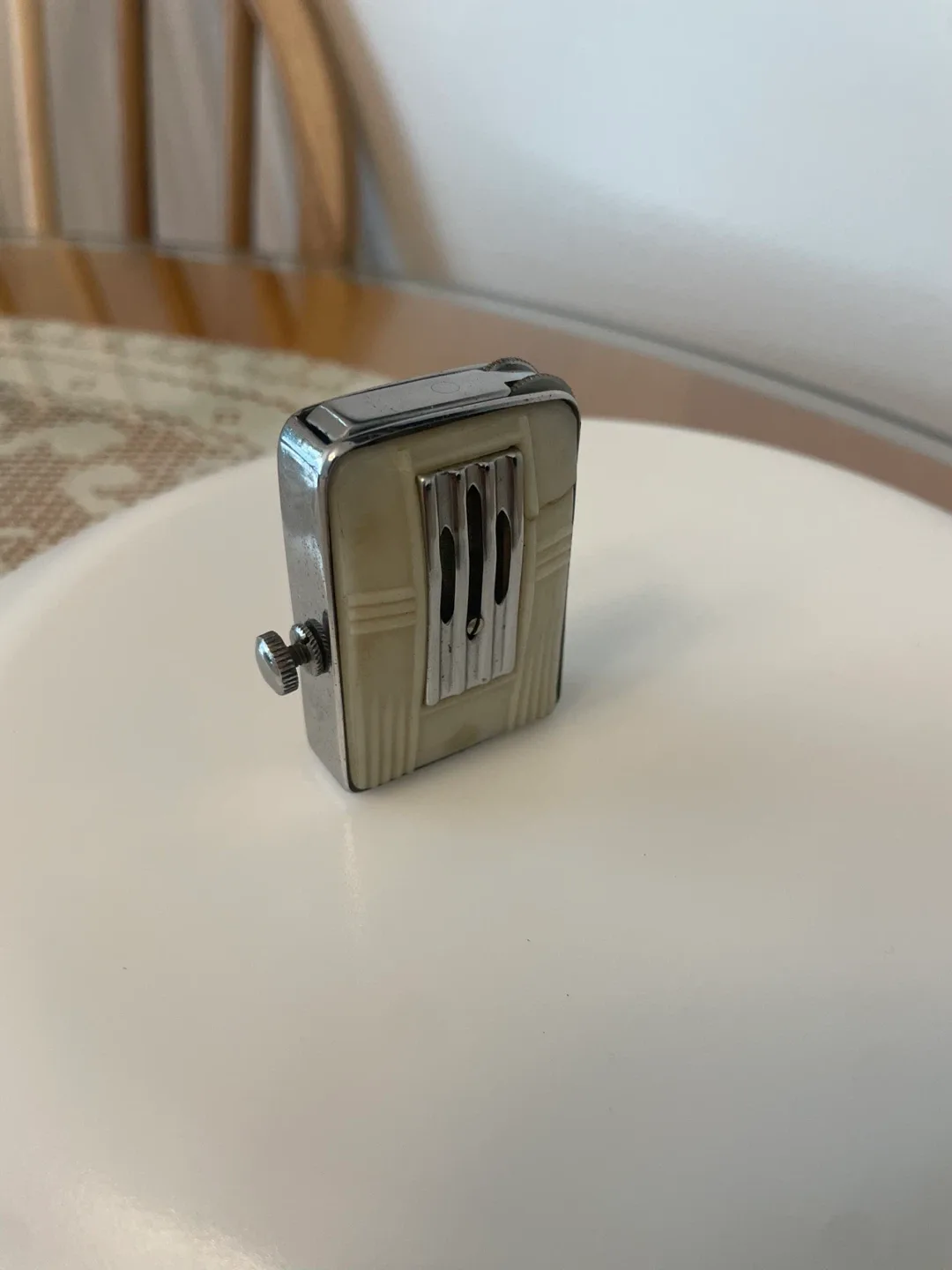 Vintage Lighters - Collectible image indicator(6)