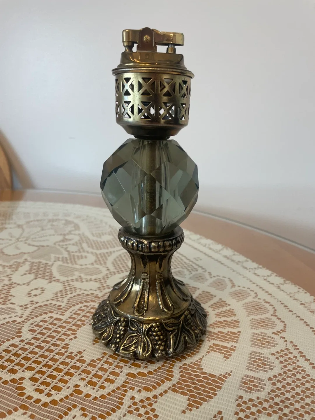 Vintage Table Lighter Collection image indicator(4)