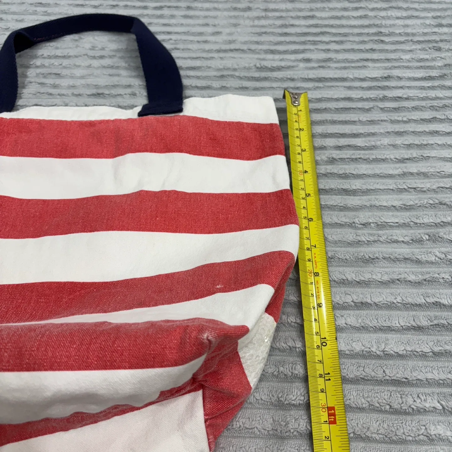 Charlotte Russe Red & White Striped Tote Bag image indicator(6)