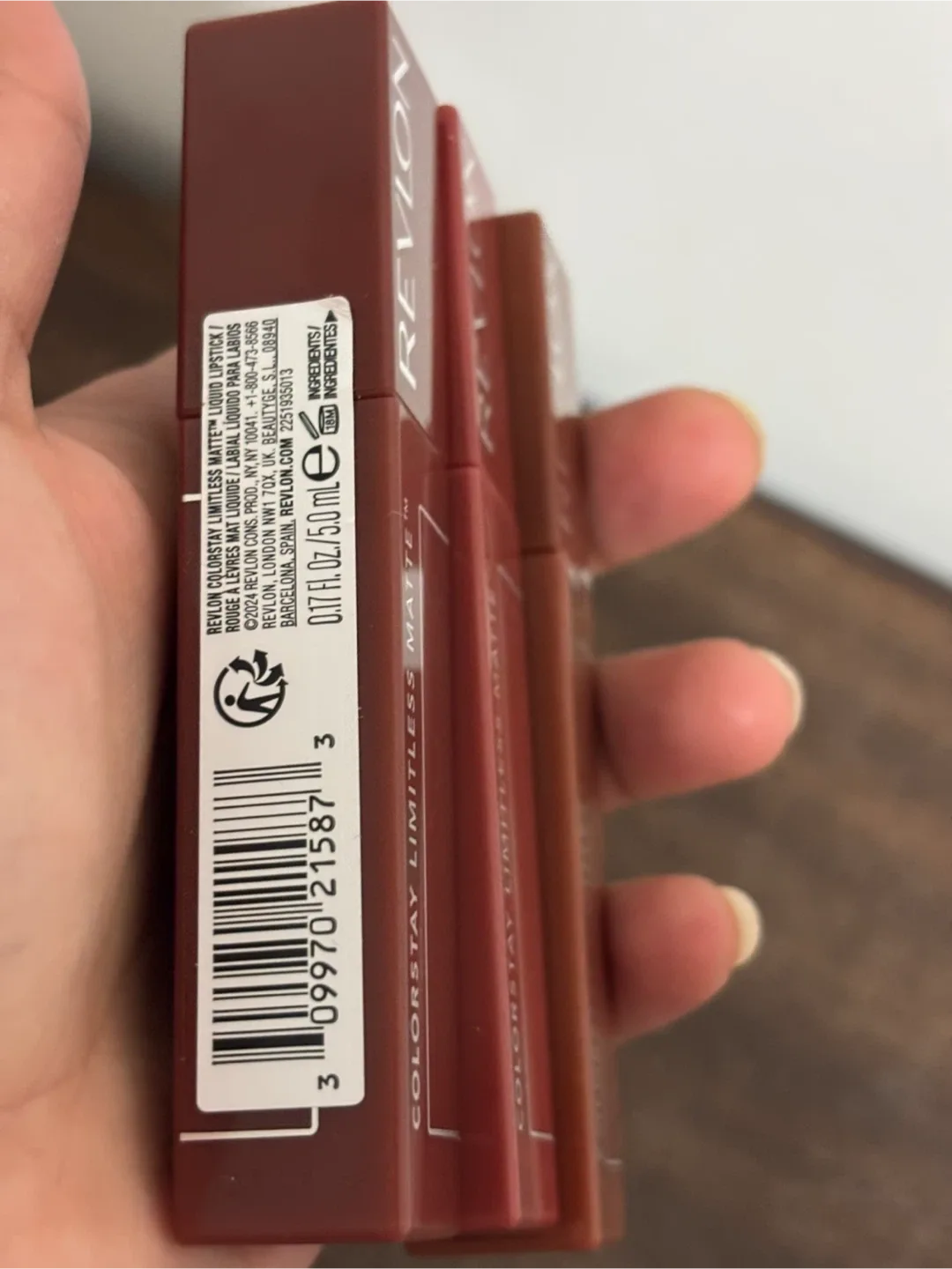 Revlon Lipsticks image indicator(3)