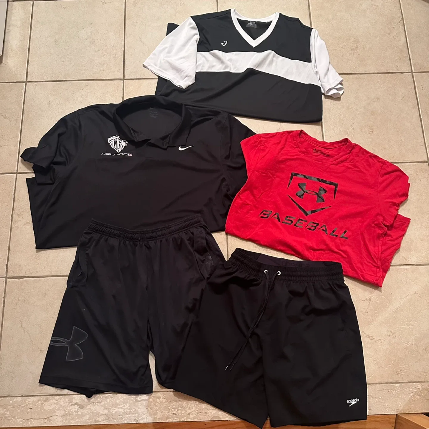 Mens Activewear: Under Armour, Nike, Speedo thumbnail