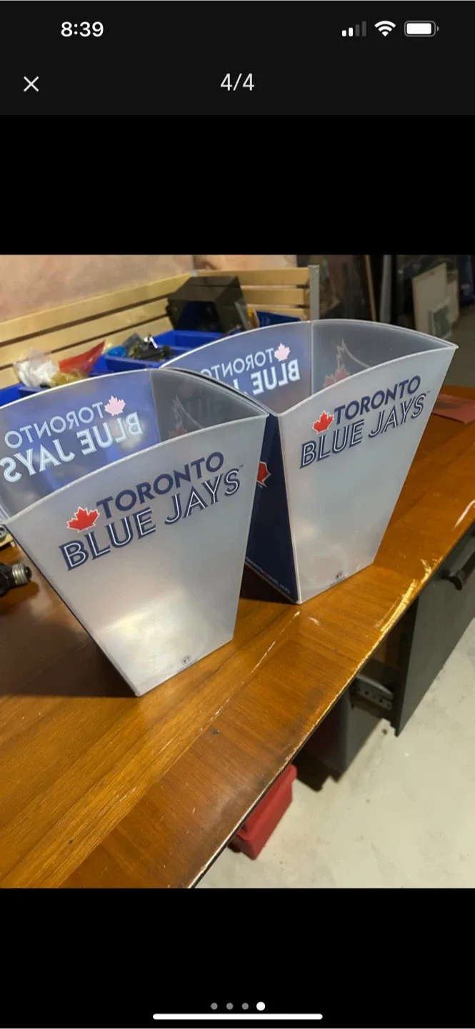 Toronto Blue Jays Popcorn Buckets (Set of 2) image indicator(4)