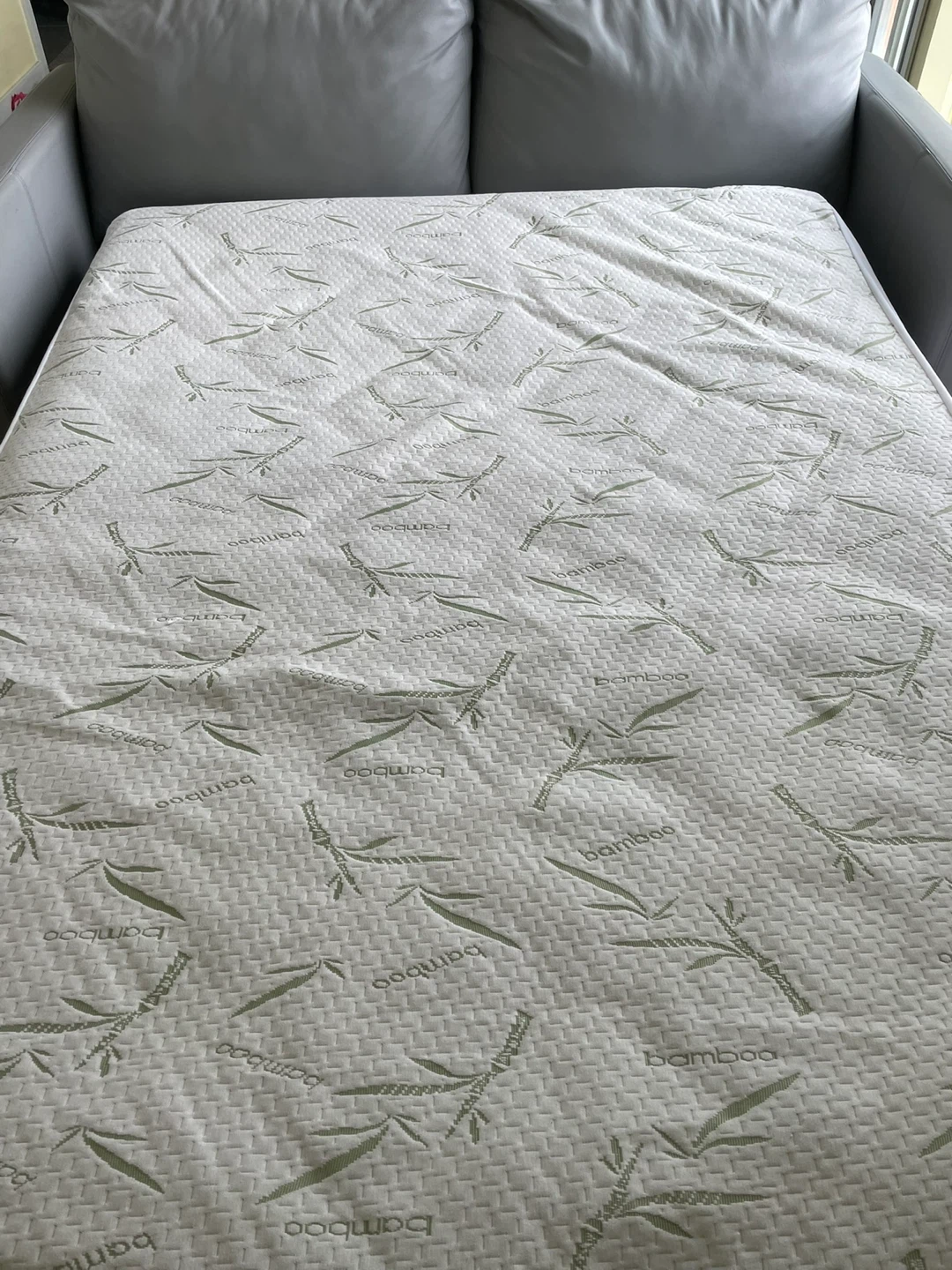Leather Light Grey Sofa with pull out bed (mattress included) - photo 3