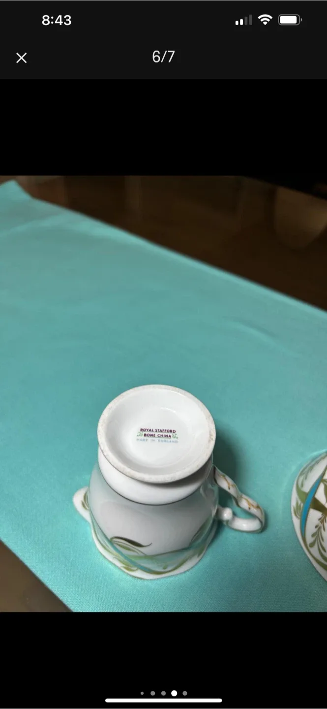 Royal Stafford Tea Cup & Creamer Set image indicator(6)