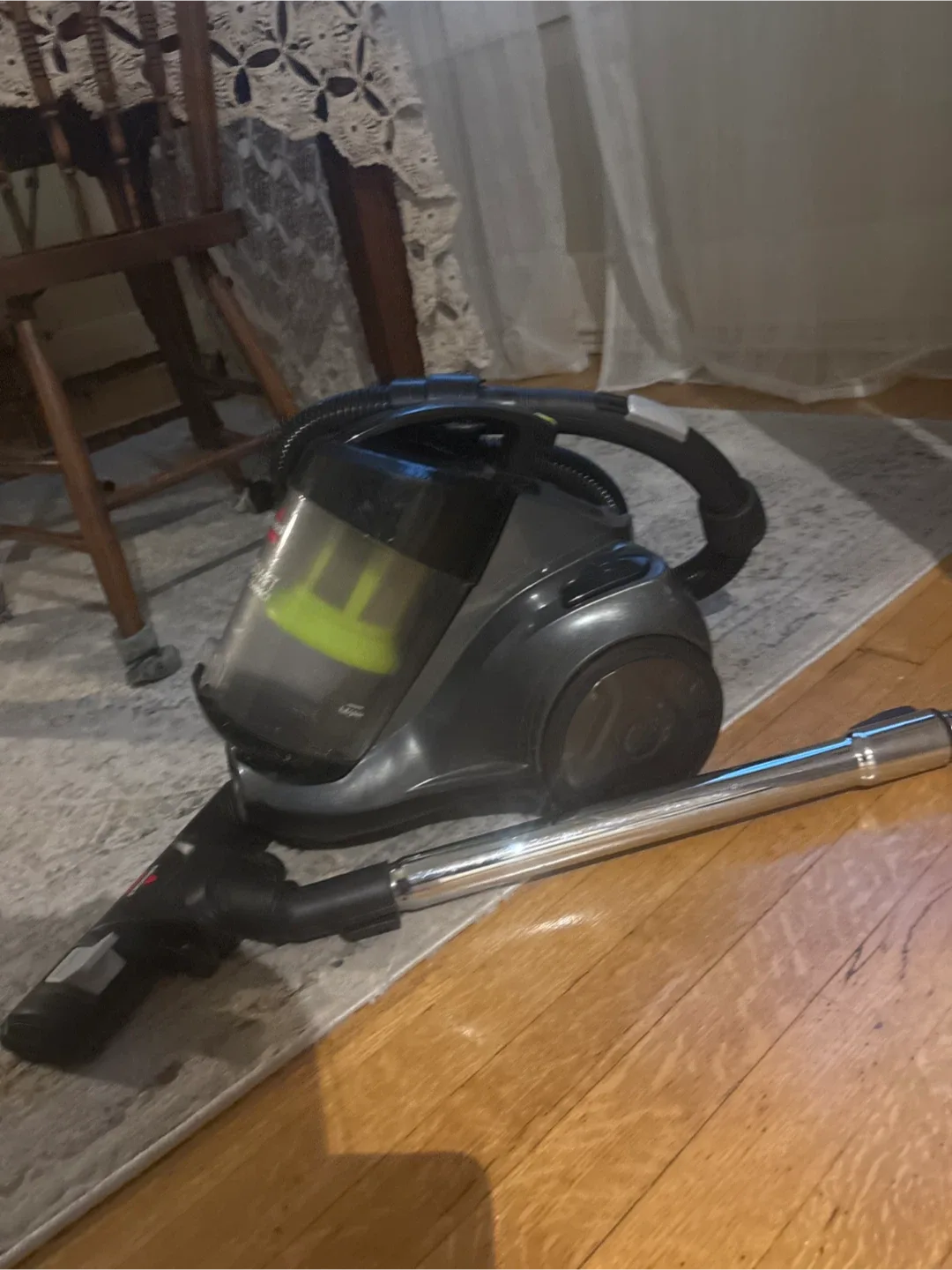 Bissell AeroSwift Compact Vacuum image indicator(3)