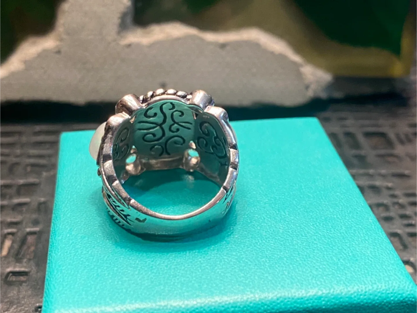 Silver Moonstone Ring image indicator(4)