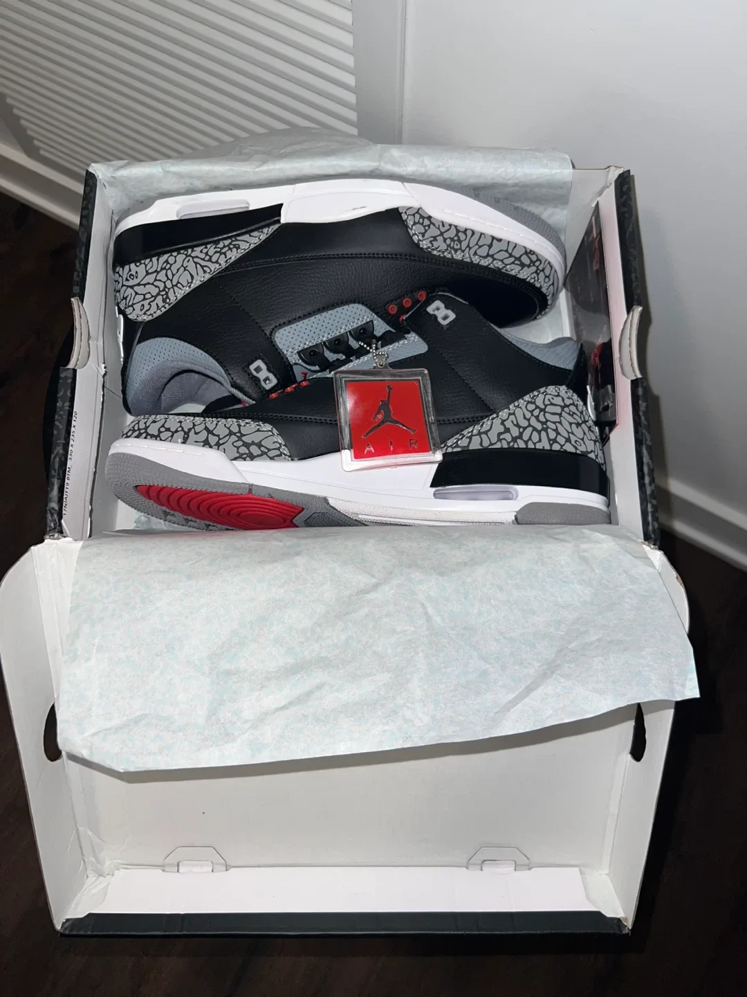 Nike Air Jordan 3 Retro Black Cement US 11 image indicator(7)