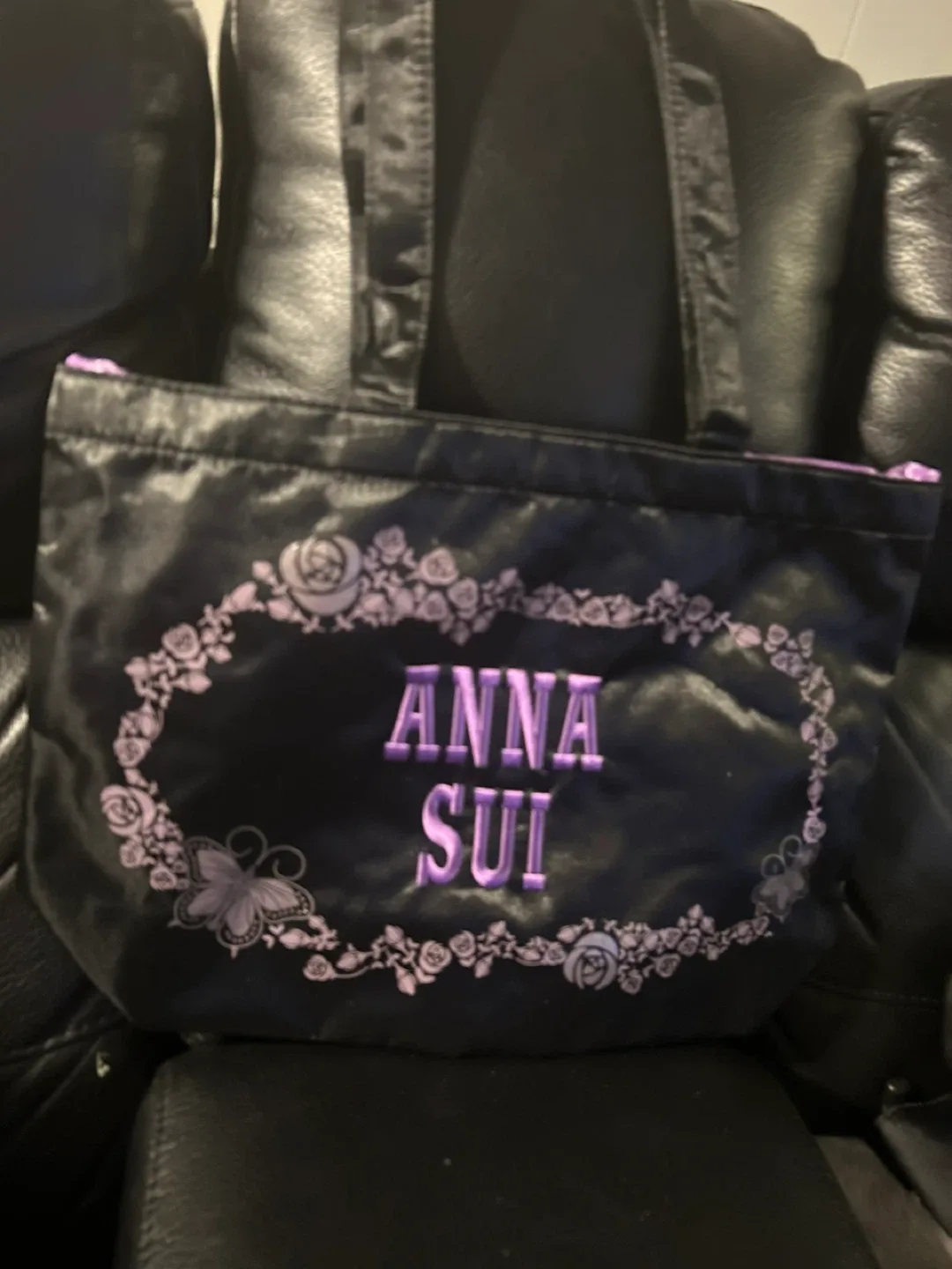 Anna Sui Black Tote Bag image indicator(2)
