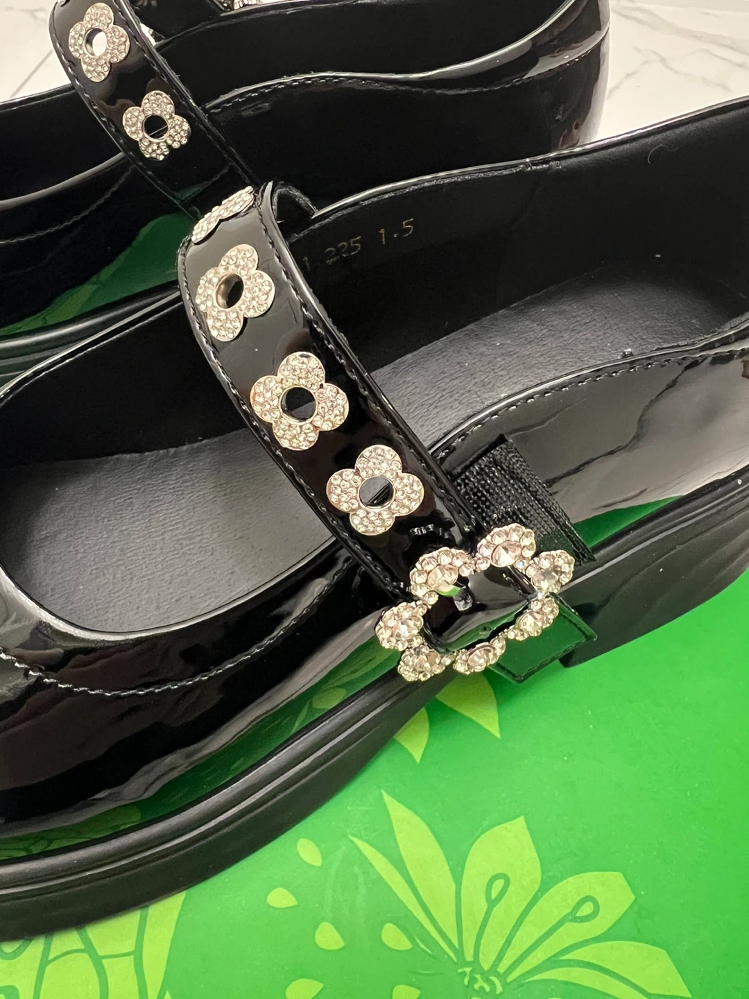 Girls' Black Patent Leather Shoes - Size 35 - photo 2
