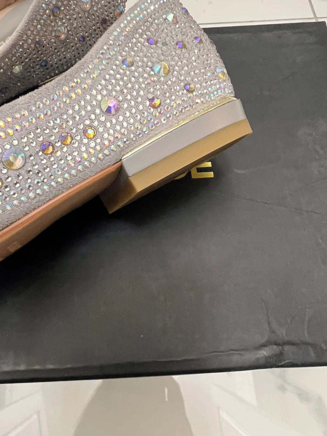 Saturday Mode Rhinestone Flats - Size 5.5 - photo 3