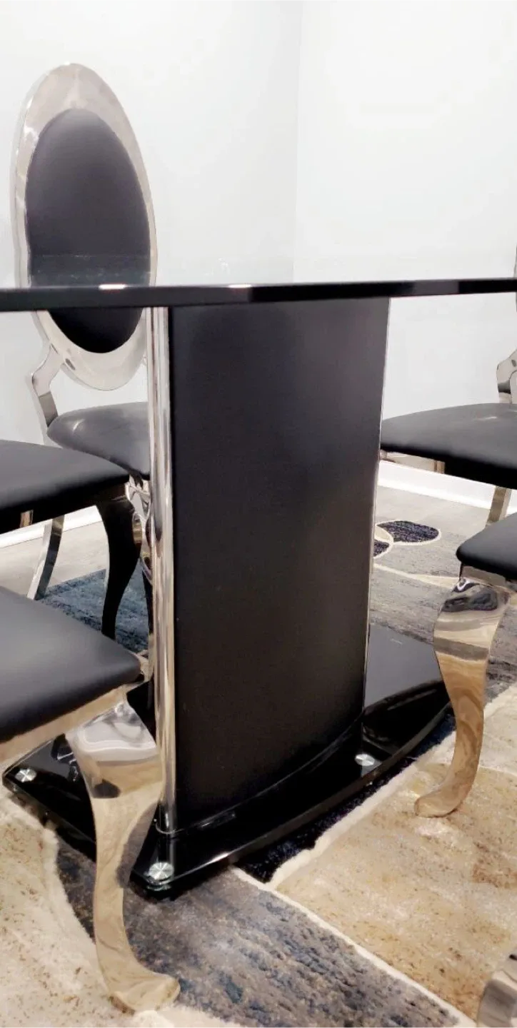 Glass Dining Table with 6 Black Chairs image indicator(3)