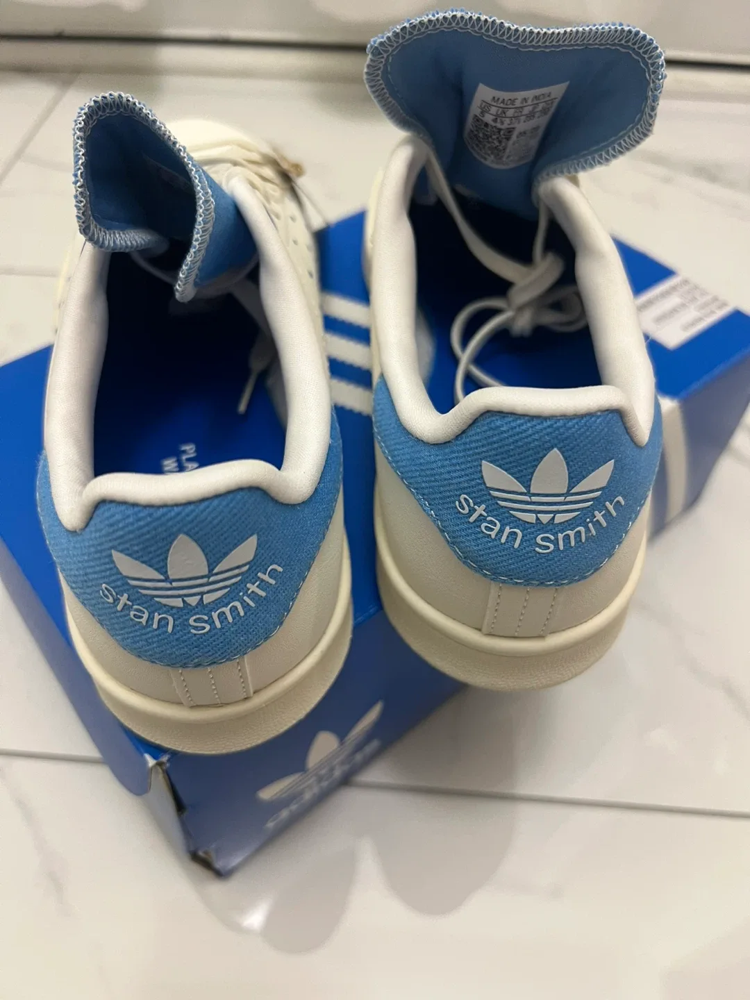 Adidas Stan Smith J - Size 5 (Youth) image indicator(4)