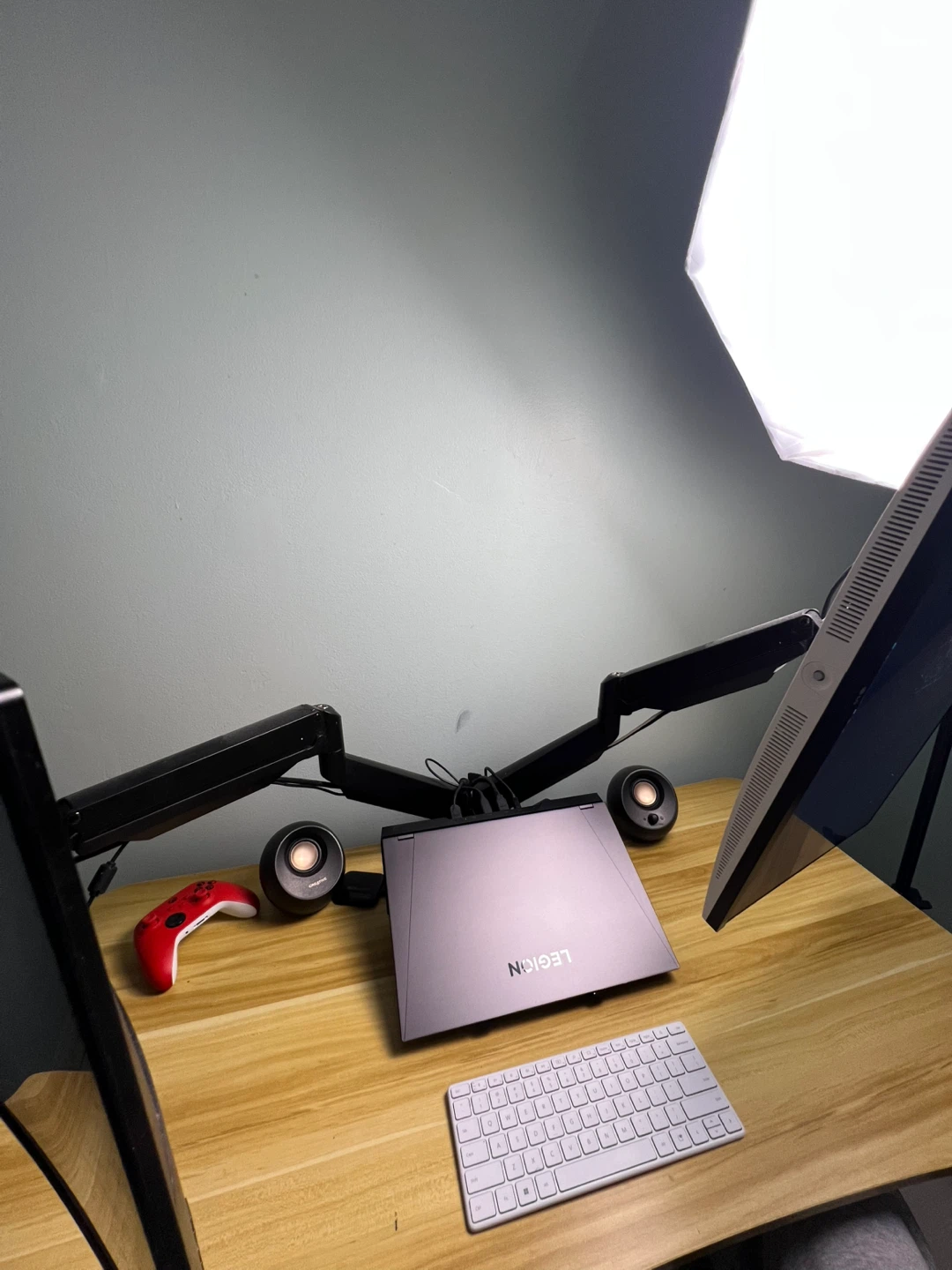 VESA monitor stand