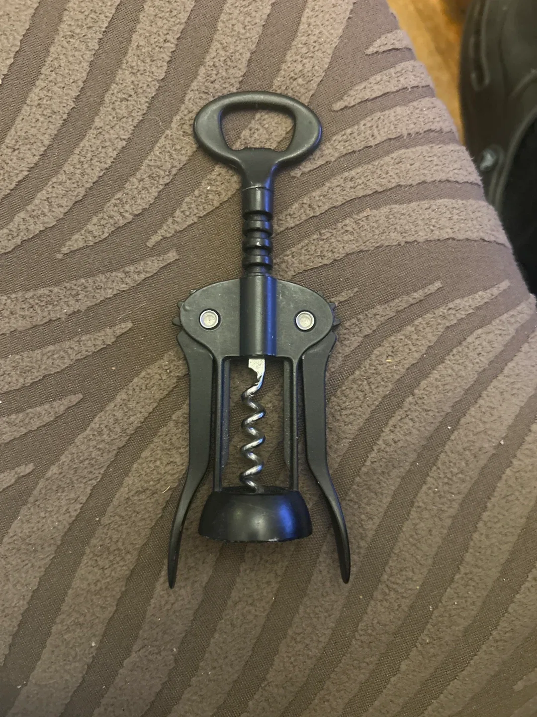 Black Winged Corkscrew Bottle Opener image indicator(2)