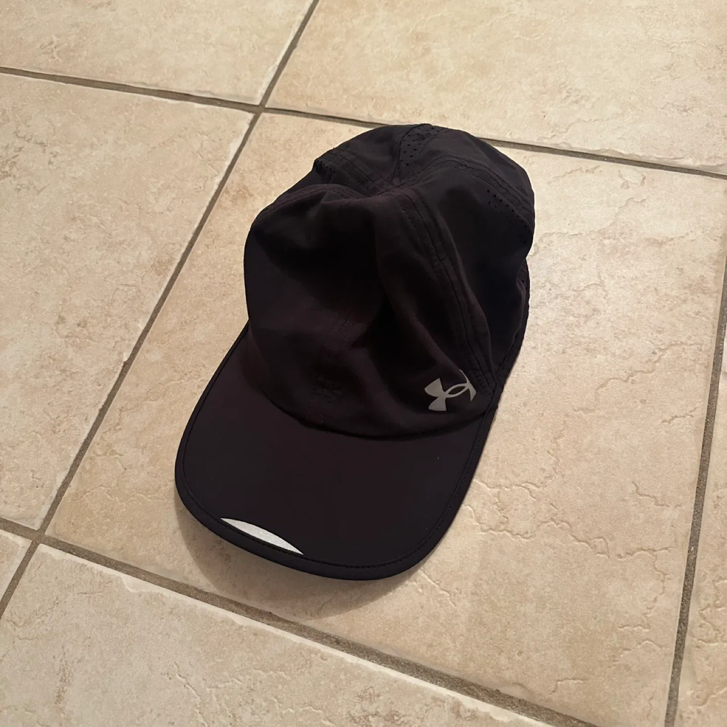 Under Armour Launch Run Hat Black thumbnail