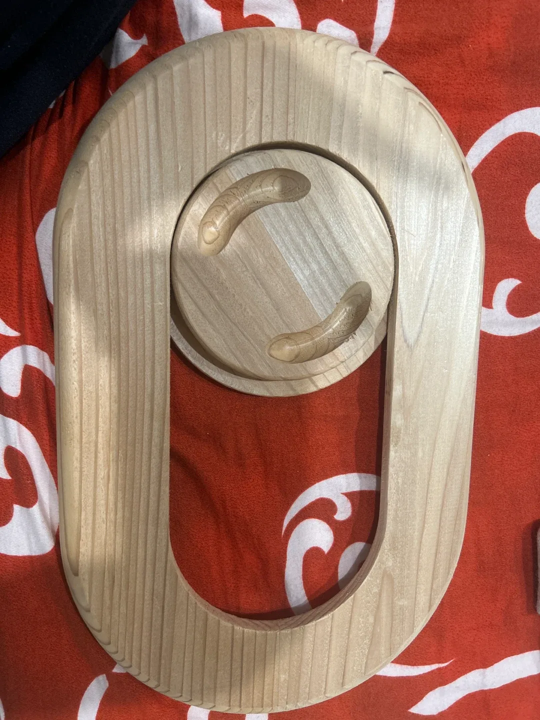 wooden sliding vent cover for a sauna. image indicator(2)