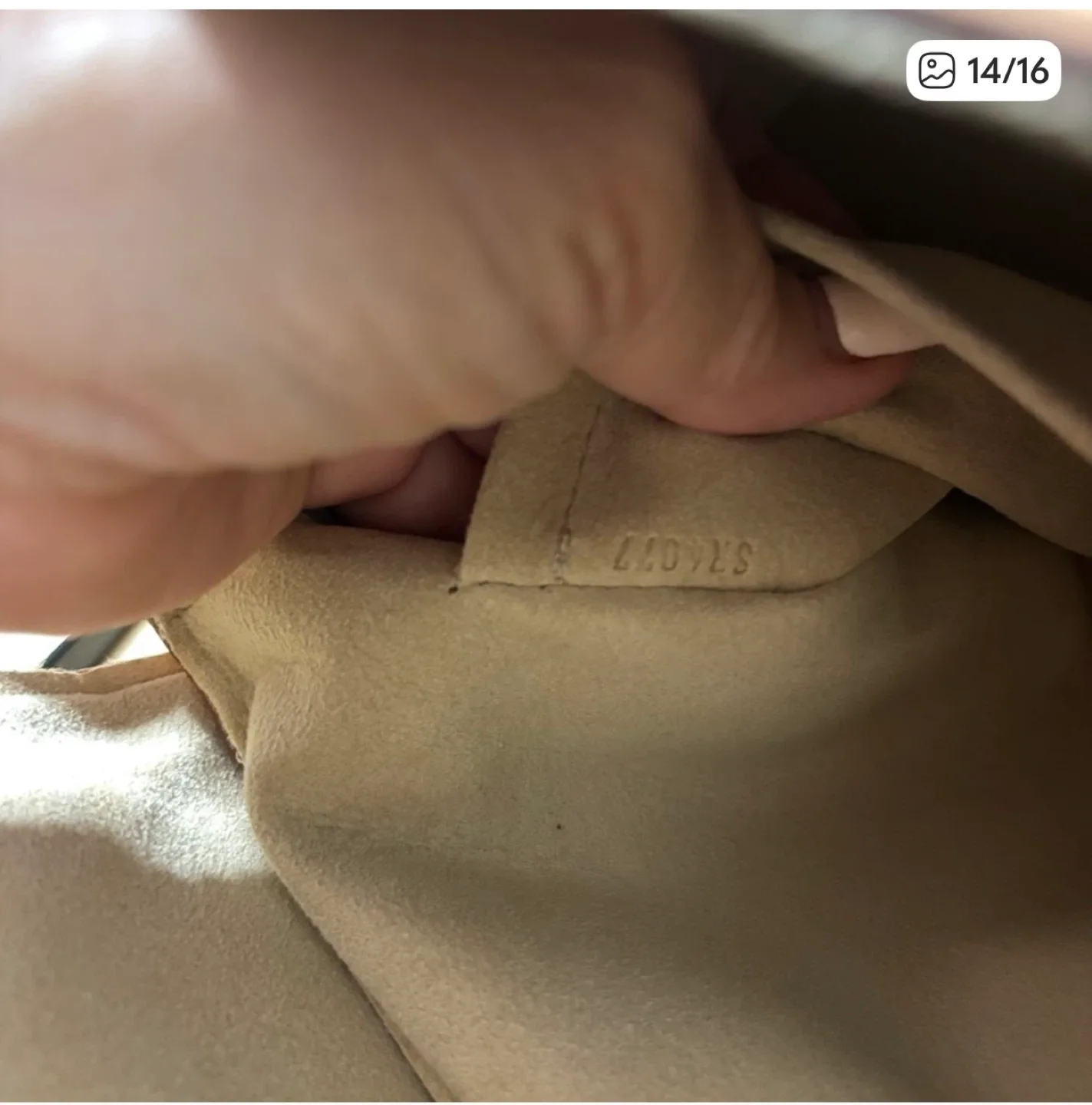 Louis Vuitton Monogram Canvas Shoulder Bag image indicator(7)