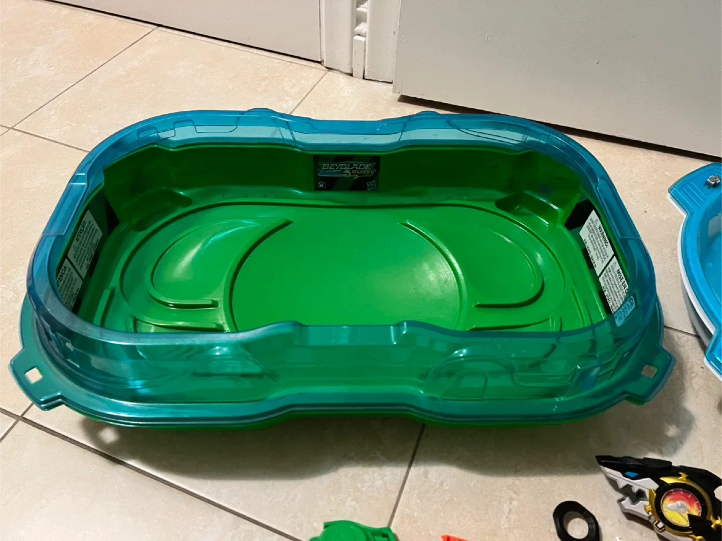 Beyblade Burst Stadiums & Beyblades Lot image indicator(5)