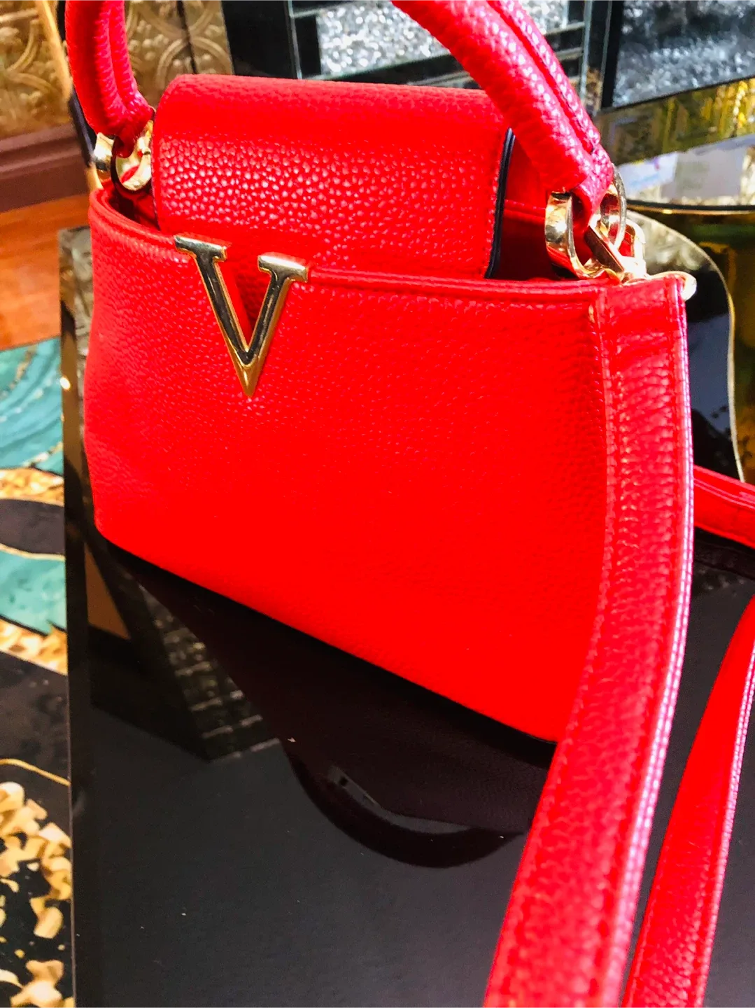 Gomelly Red Leather Shoulder Bag image indicator(5)