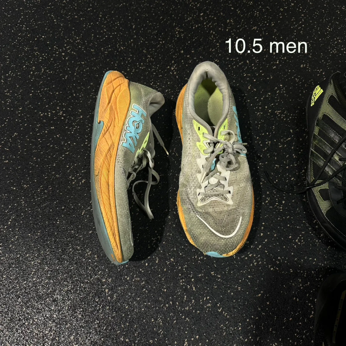 Hoka Clifton 8 Men's Running Shoes, Size 10.5 image indicator(2)