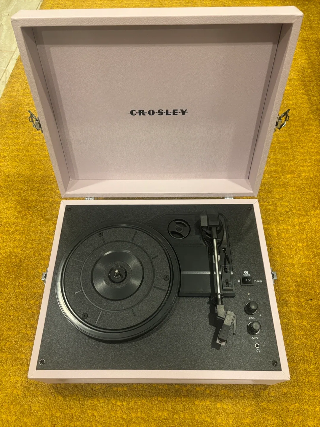 Crosley CR8017B-AM Pink Turntable