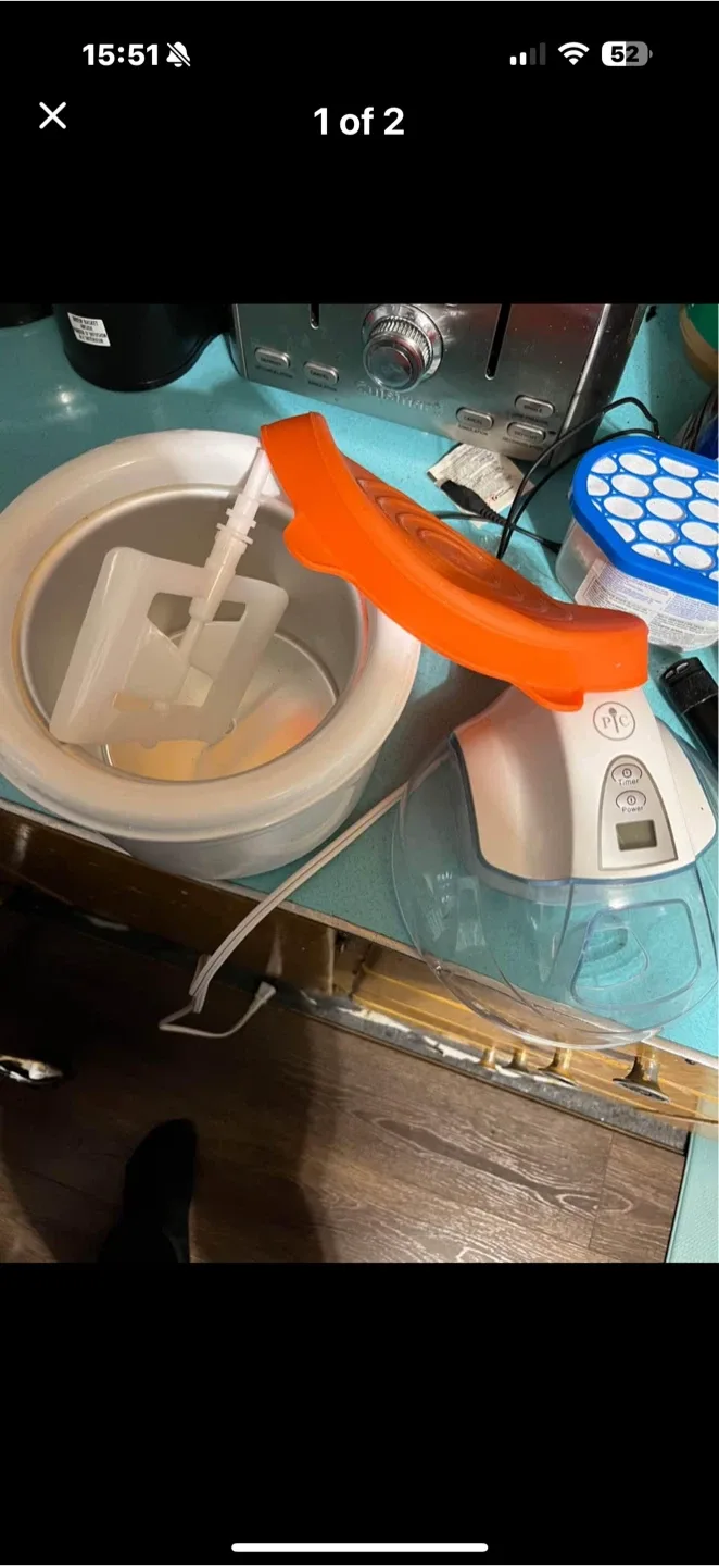 Pampered Chef Ice Cream Maker